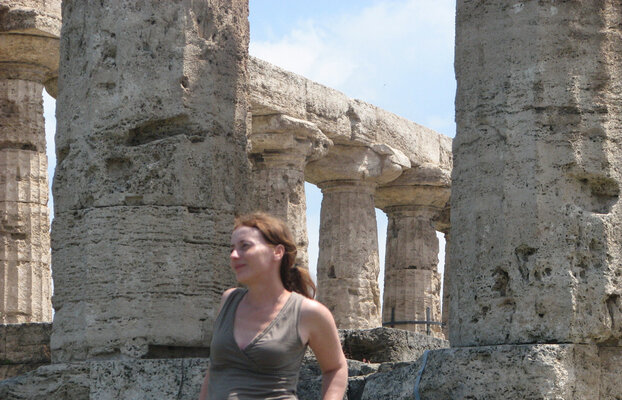 Sonja Kalmanfi in the Studio: My daily route, where the ongoing series “Paestum – Gateway to Cilento” has been evolving since 2009.