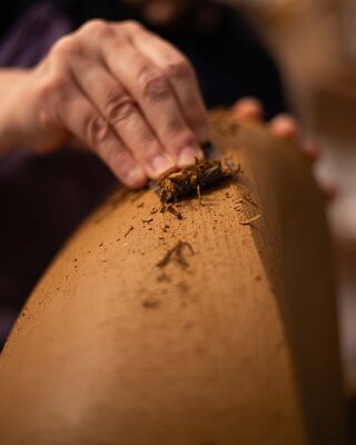VESNA GARIC in the Studio: Affinage d'une sculpture