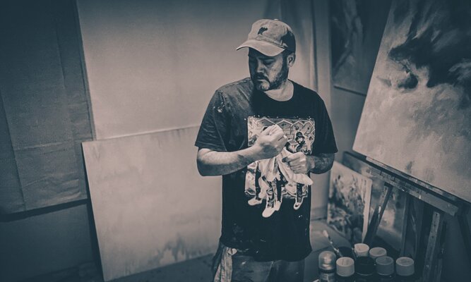 Dale Pattenden in the Studio