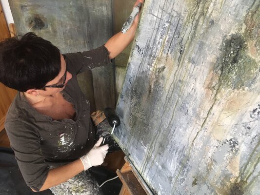 Birgit Kunkel-Weis in the Studio