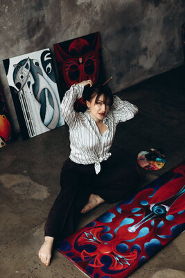 Oksana Lopokha in the Studio