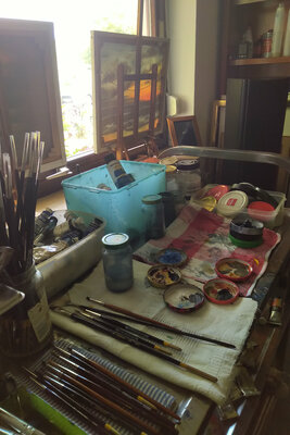 Ulla M. Neuhaus in the Studio: Arbeitsplatz Ölbilder