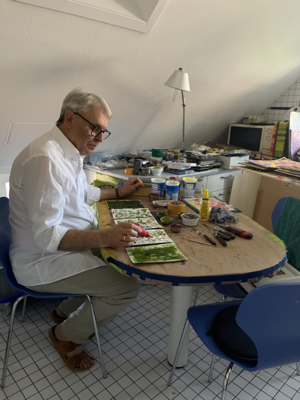 Joerg Vollstedt in the Studio: Bei meiner Arbeit in meinem kleinen Atelier