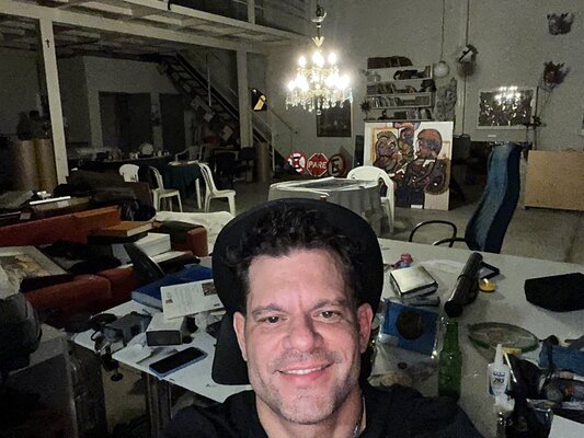 Felipe Cavalcanti in the Studio