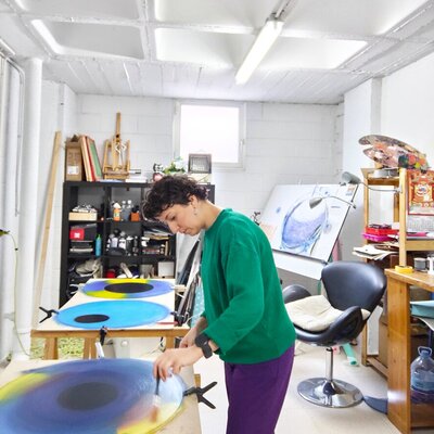 Yolanda Sanmarcos in the Studio: Yolanda Sanmarcos en su estudio durante el proceso de creación de la serie BUIT. Andorra, 2024.