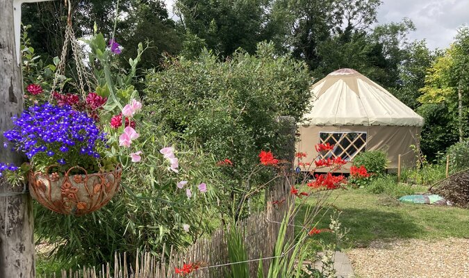 Agnes Boes in the Studio: My studio, a lovely yurt