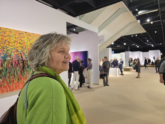 Sylvia Tabea Schmitz in the Studio: Art Colonge 2025 : Faszinierend. Inspirierend. Anregend.