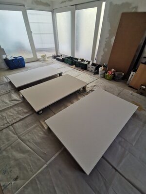 Luís Bastos in the Studio: Working in large format.