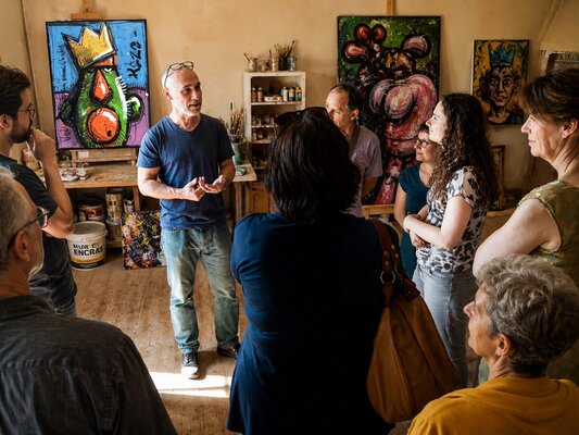Kaza in the Studio: Pendant un visite d'atelier