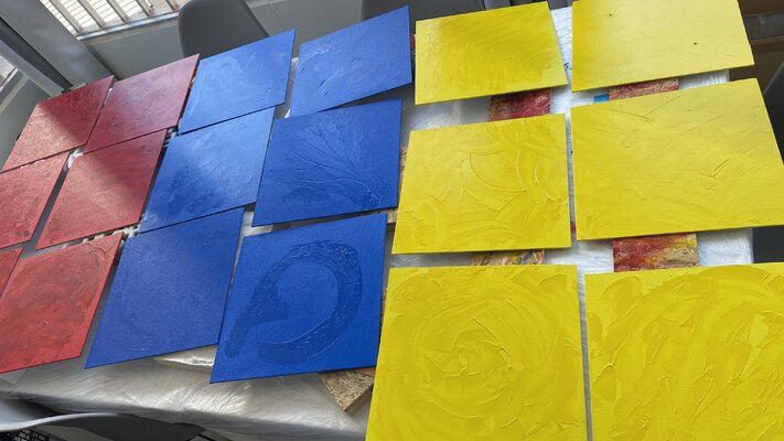 Steit Slings in the Studio: Senses Mythologies, drying after varnish