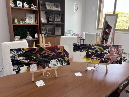 Atelier dei colori di elebio_art in the Studio