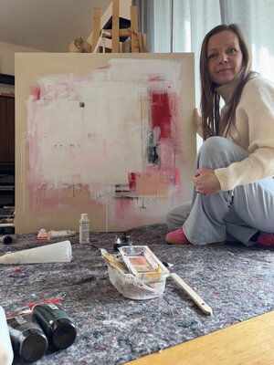 Natalie Vogel in the Studio