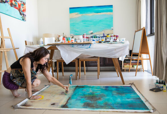 Ellie Lasthiotaki in the Studio