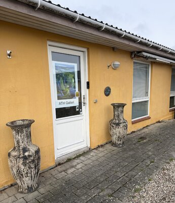 Anette Thorup Hansen in the Studio: Frontdoor of my Gallery