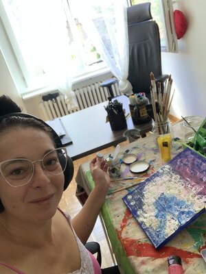 Valeria Pianese in the Studio: All’ opera!