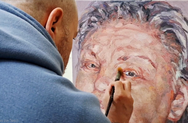 Roi Pajursky in the Studio: Detailed view of an ongoing oil on canvas painting by Roi Pajursky.