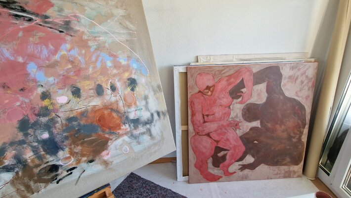 Ulyana Mirta Groffman in the Studio: My studio has always been wherever my life happens. For 18 years, my atelier lived inside our home — the same space where I gave birth, raised children, cooked meals and painted. Becoming a mother and becoming an artist happened at the same time, in 