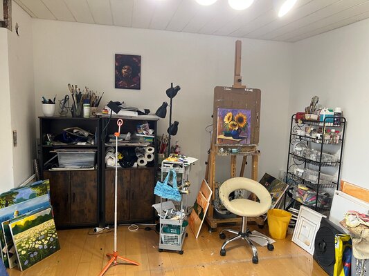 Julia Strittmatter in the Studio