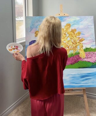 Brooke Meadows in the Studio: Home studio