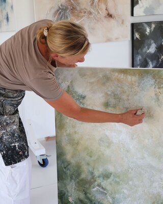 Karin Cutler in the Studio