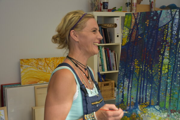 Michelle Kranz in the Studio