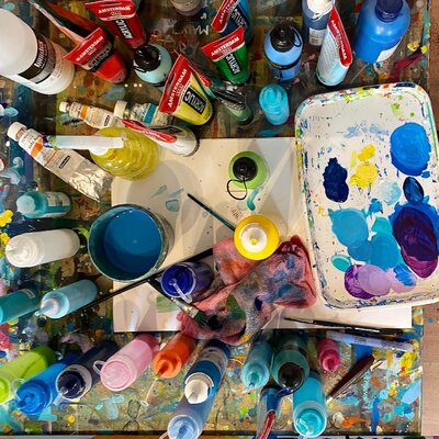 Michelle Kranz in the Studio