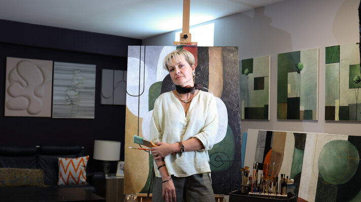 Tori Grin in the Studio
