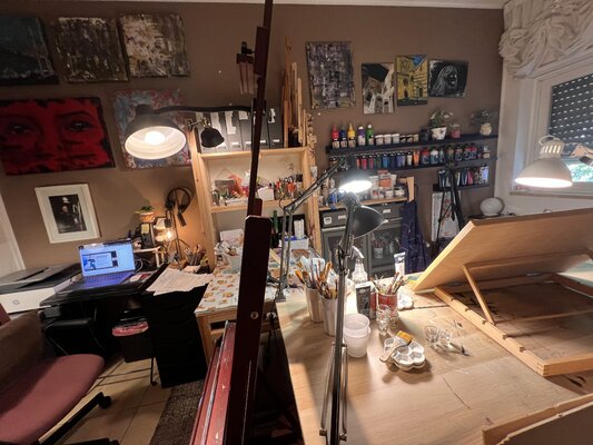 Daniela Cipitì in the Studio: ATELIER CIPITI'