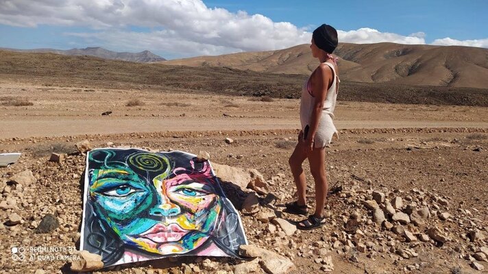 EVA ALVAREZ Álvarez Fernández in the Studio: Mi obra en Fuerteventura