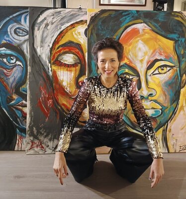 EVA ALVAREZ Álvarez Fernández in the Studio: Eva y sus Diosas en el evento de Arte (Feira de Arte Galega) - Hotel Hesperia A Coruña
