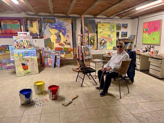 Agustí Viladesau in the Studio