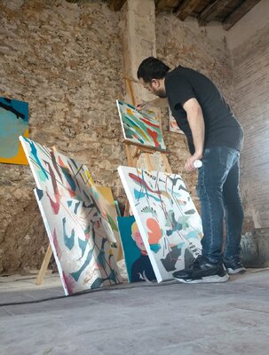 oscar civit vivancos in the Studio