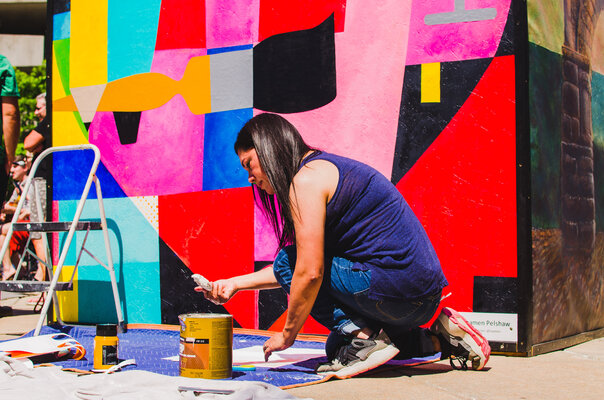 Ilaamen Pelshaw in the Studio: Working on a small mural (2.4 x 2.4 meters) for the Omaha Summer Art Festival 2021