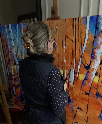 Mona Edulesco in the Studio: Working on a large commissioned oil painting with aspen trees