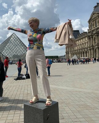 Marie Manon Corbeil in the Studio: Visiting Paris wearing one of my new creations “Happy Shirt”
