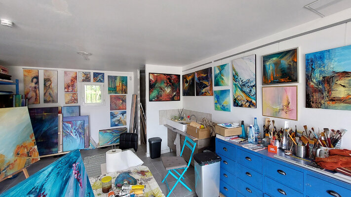 Françoise Dugourd-Caput in the Studio: Autre décor