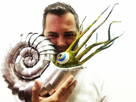 Juan Isasa in the Studio: AMMONITES Y YO