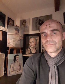 Follow Thomas Pramhas on Select