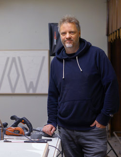 Follow Johan Söderström on Select