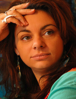 Follow Silvia Pavlova on Select