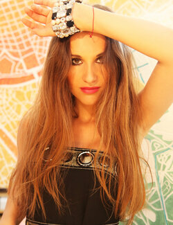 Follow Sarah I. Avni on Select