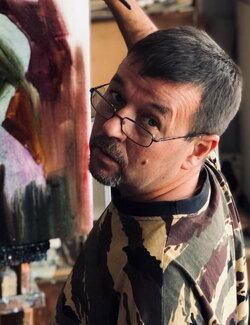 Follow Khodakivskyi Vasyl on Select