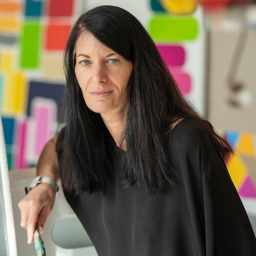 Follow Astrid Stoeppel on Select