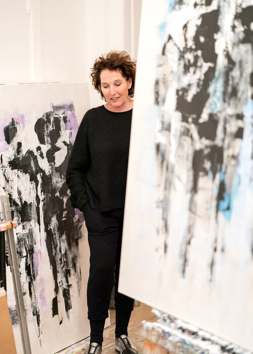 Sylvia Goebel on Select