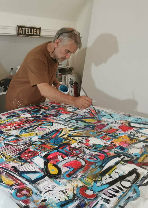 Luc Villard on Select
