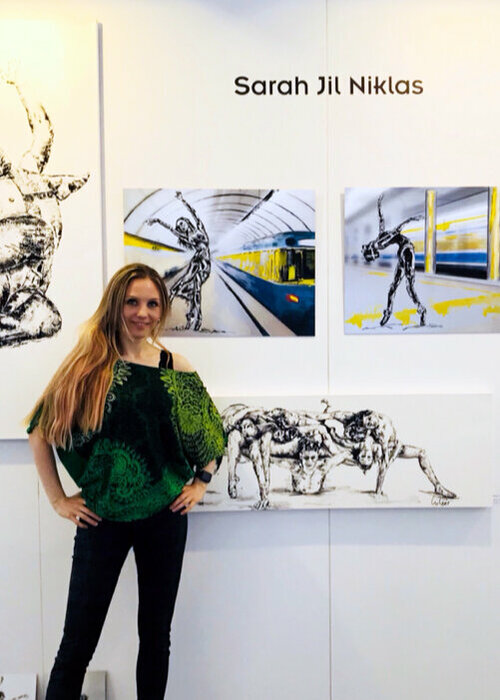 Sarah Jil Niklas on Select