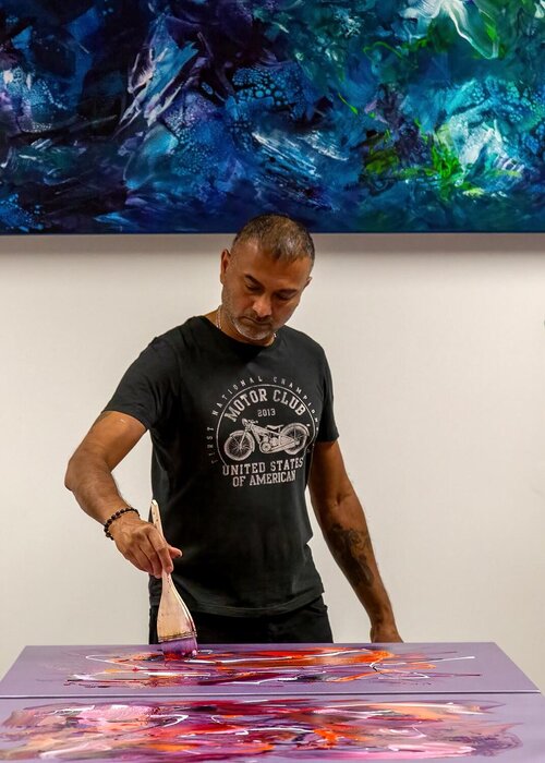 Paresh Nrshinga auf Select