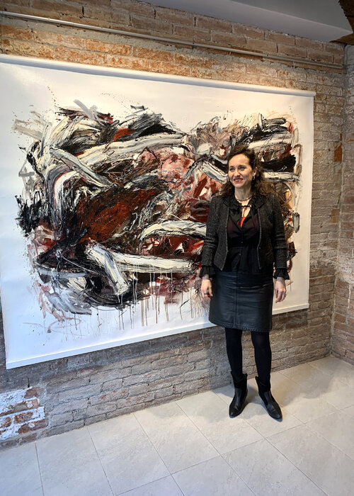Krisztina Horvath on Select