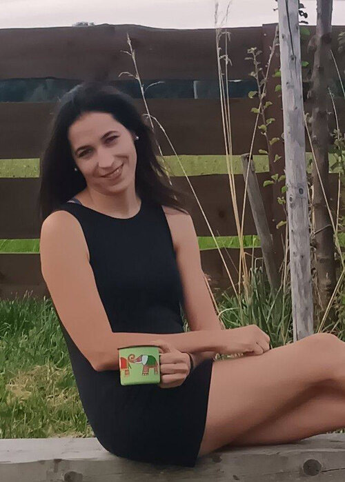 Marie Madej on Select