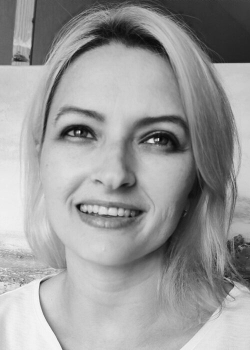 Marina Okulova on Select